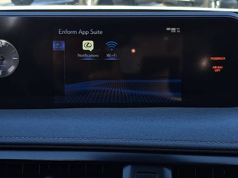 Used 2020 Lexus UX 200 w/ Premium Package FWD image 24