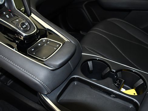 Certified 2025 Acura RDX SH-AWD image 30