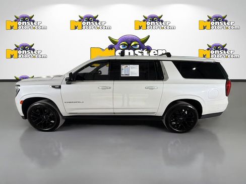 Used 2023 GMC Yukon XL Denali w/ Denali Reserve Package AWD/4WD image 8