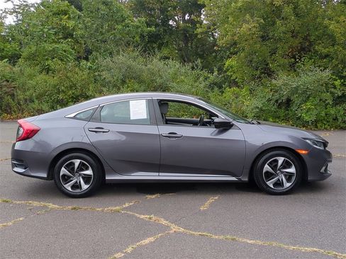 Used 2019 Honda Civic LX image 3