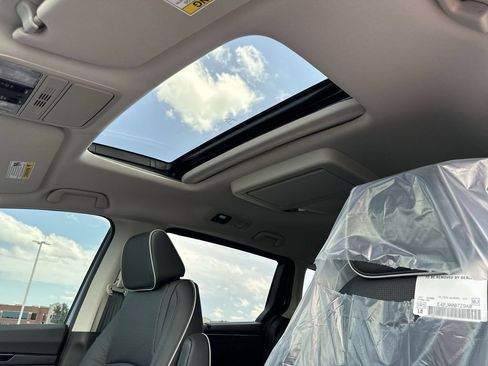 New 2026 Honda Odyssey Elite image 22