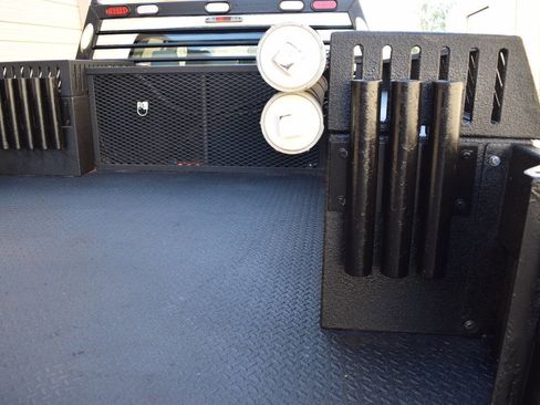 Used 2014 Ford F550 4x4 Crew Cab Super Duty image 36