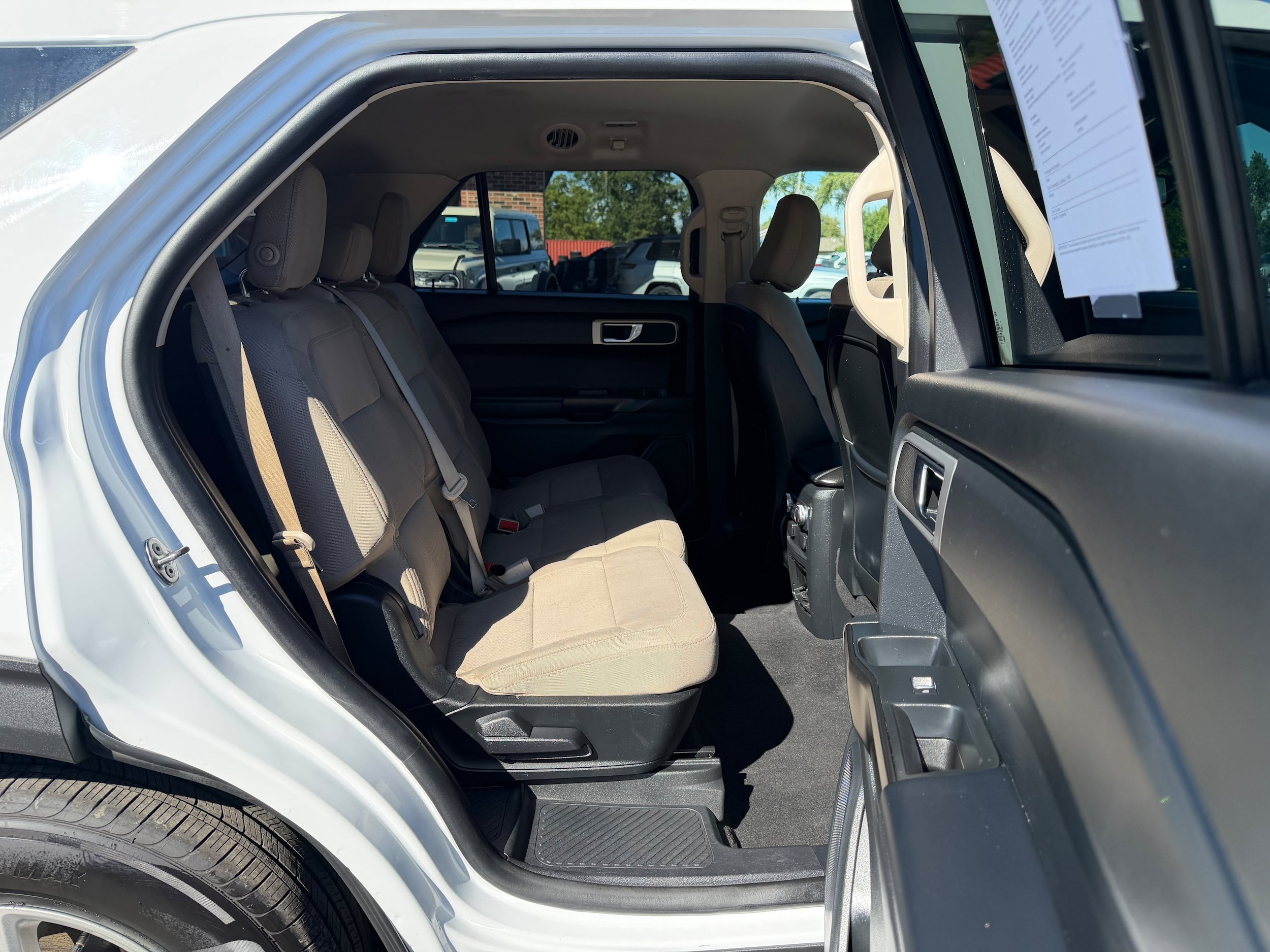 Used 2020 Ford Explorer 2WD w/ Class III Trailer Tow Package image 15