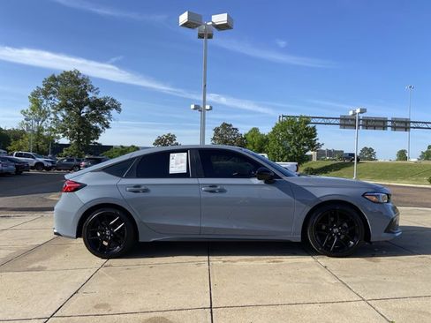 Used 2024 Honda Civic Sport image 13