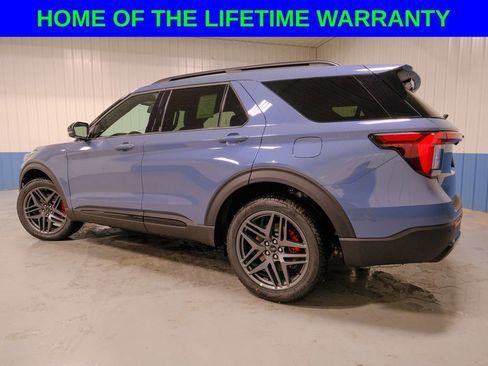 New 2026 Ford Explorer ST-Line w/ ST-Line Street Pack image 3