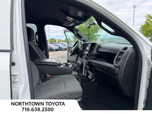Used 2022 RAM 3500 Tradesman AWD/4WD image 17