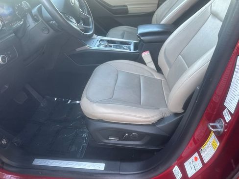 Used 2020 Ford Explorer Limited AWD/4WD image 9