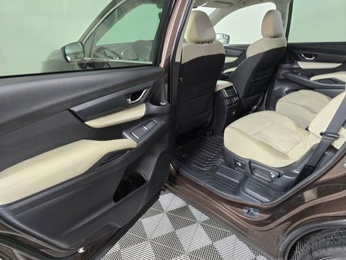 Used 2019 Subaru Ascent Premium image 17