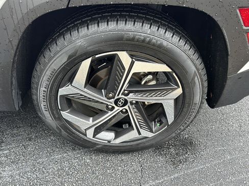 Used 2024 Hyundai Tucson Limited image 32