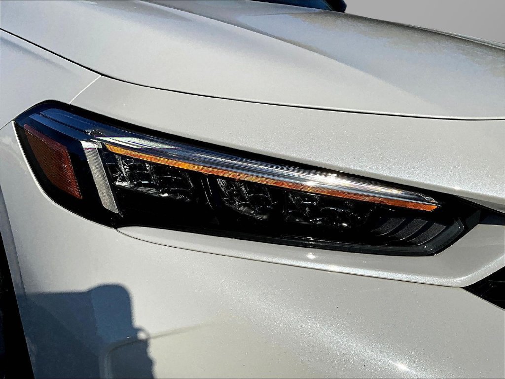 Used 2025 Honda Civic Sport Touring image 31