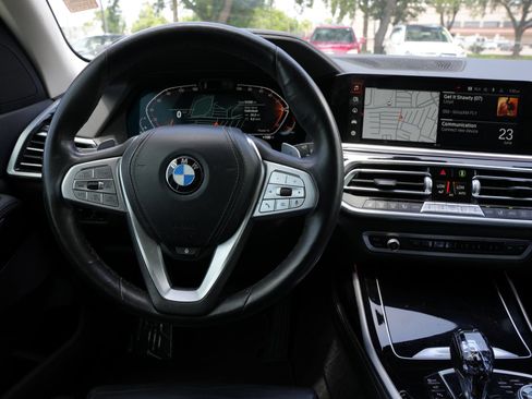 Used 2022 BMW X7 xDrive40i w/ Executive Package AWD/4WD image 9