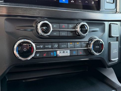 New 2026 Ford F250 Lariat w/ Lariat Ultimate Package AWD/4WD image 24