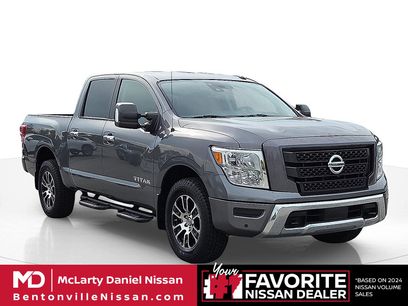 Used 2021 Nissan Titan SV w/ SV Convenience Package