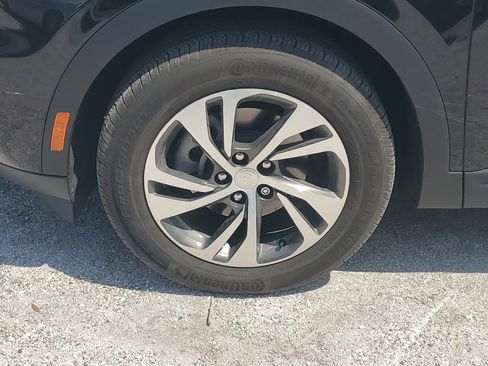 Used 2021 Buick Envision Essence FWD image 4