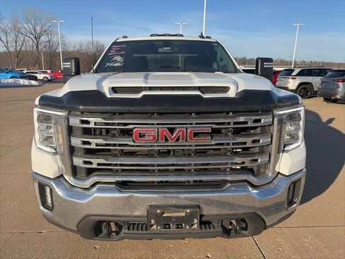 Used 2022 GMC Sierra 2500 SLE w/ SLE Value Package; image 9