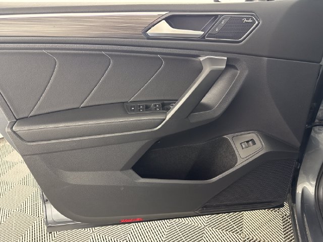 Certified 2023 Volkswagen Tiguan SEL R-Line AWD/4WD image 23