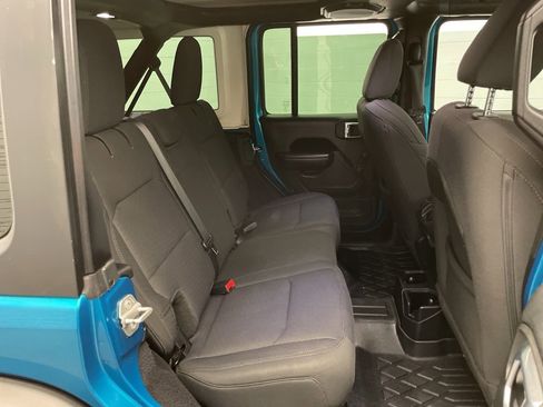 Certified 2020 Jeep Wrangler Unlimited Sport image 33