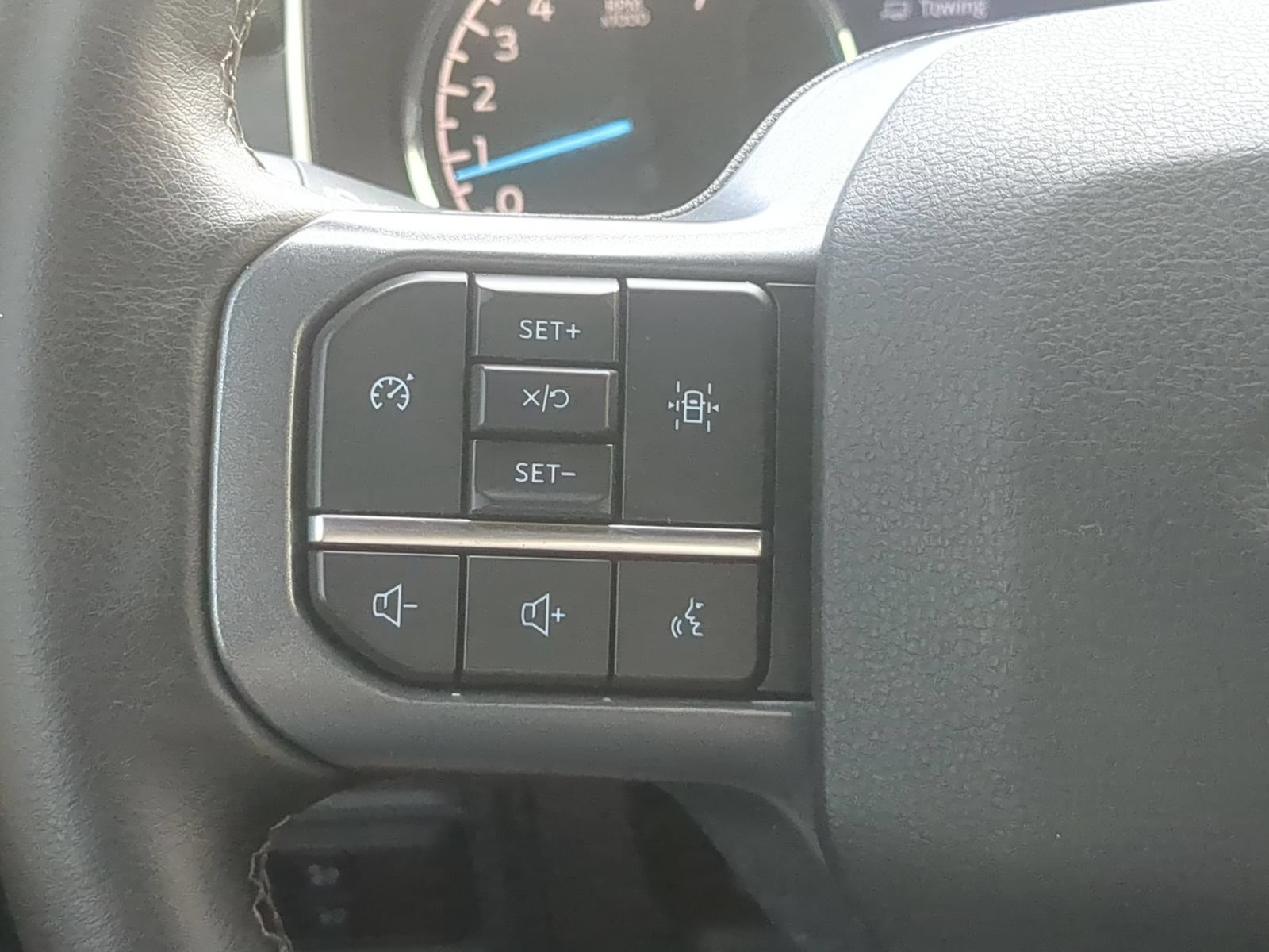 Used 2023 Ford F150 XLT w/ Equipment Group 302A High AWD/4WD image 16