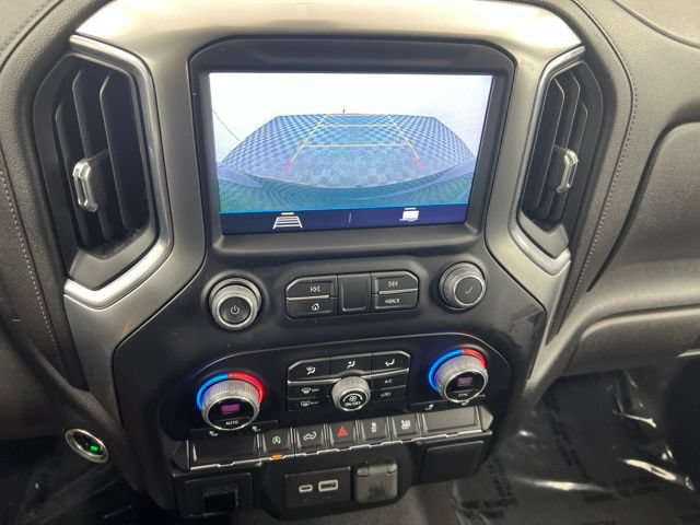 Used 2022 Chevrolet Silverado 1500 LT AWD/4WD image 17