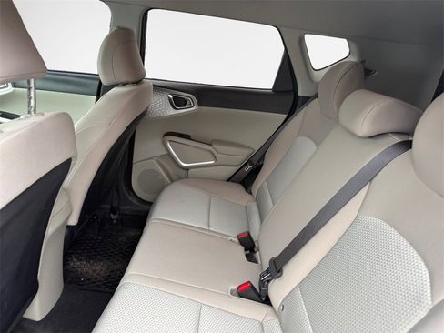 Certified 2023 Kia Soul LX w/ Option Group 015 image 24