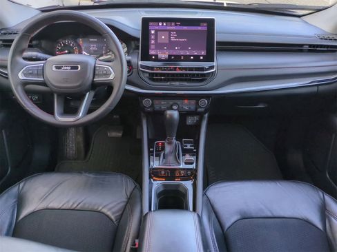 Used 2022 Jeep Compass Trailhawk image 15