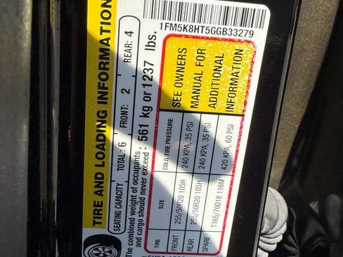 Used 2016 Ford Explorer Platinum image 14