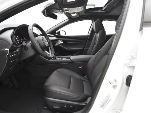 New 2026 MAZDA MAZDA3 Hatchback w/Premium Plus Pkg AWD/4WD image 30