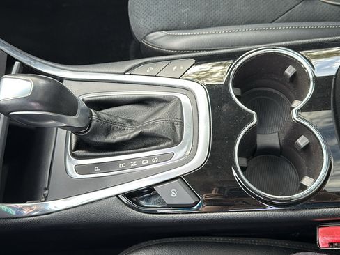 Used 2015 Ford Edge Sport w/ Equipment Group 401A image 23