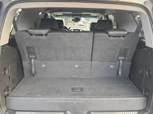 Used 2018 GMC Yukon SLT AWD/4WD image 27