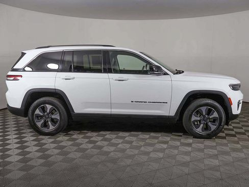 Used 2023 Jeep Grand Cherokee 4WD 4xe image 21