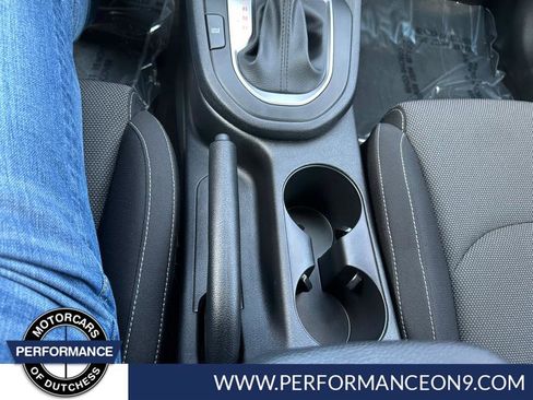 Used 2024 Kia Forte LXS image 17