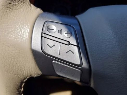 Used 2007 Toyota Solara SE Sport image 22