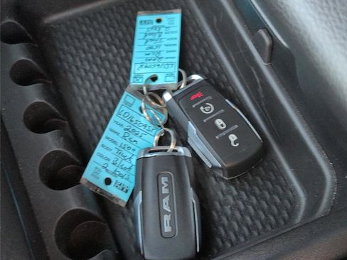 Used 2025 RAM 1500 Big Horn image 15