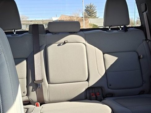 Used 2022 Chevrolet Silverado 1500 RST image 25