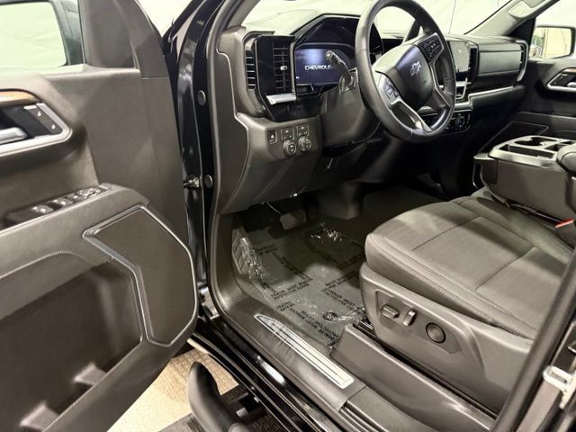 New 2026 Chevrolet Silverado 1500 RST w/ RST Select Package AWD/4WD image 33