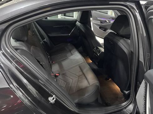 Used 2024 BMW i5 eDrive40i w/ Premium Package RWD image 24
