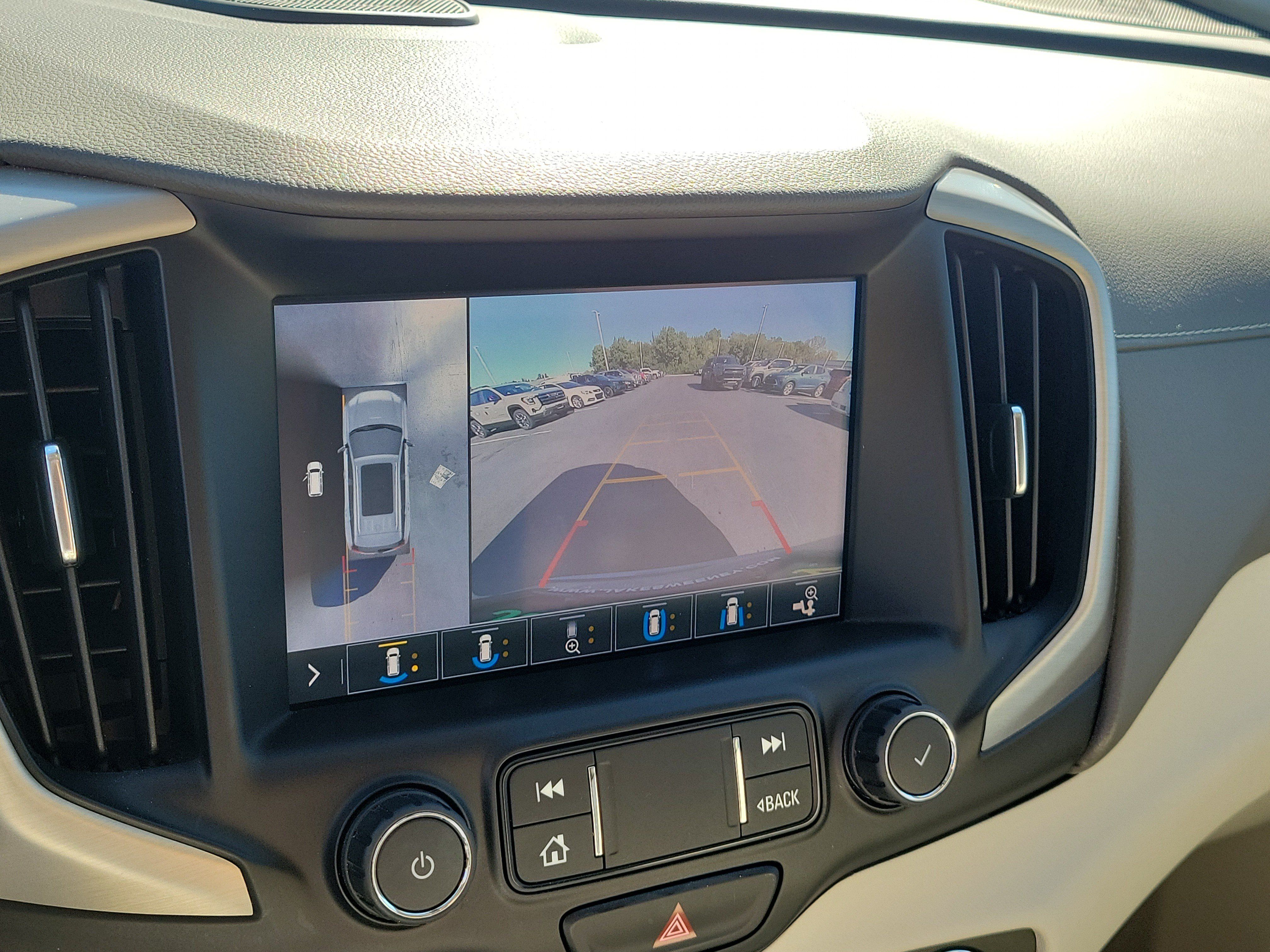 Used 2020 GMC Terrain Denali w/ Denali Premium Package FWD image 27