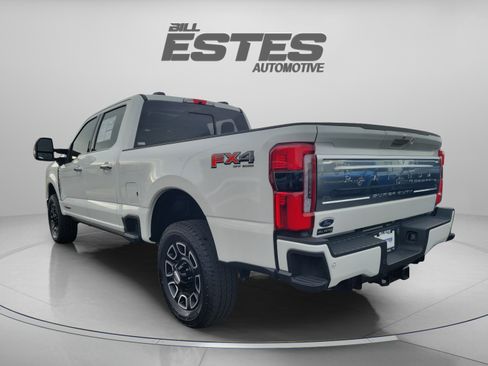 Used 2024 Ford F250 Platinum AWD/4WD image 2