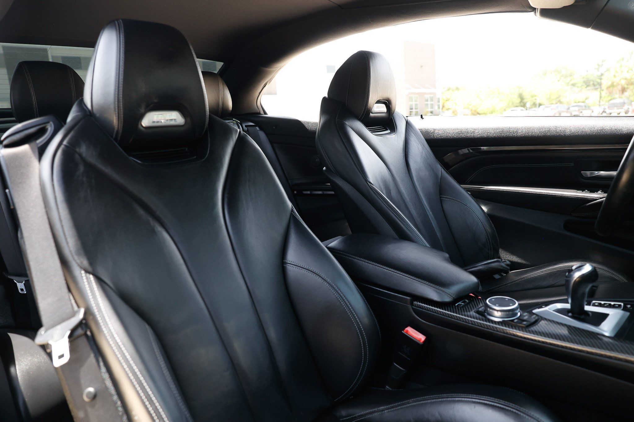Used 2016 BMW M4 Convertible RWD image 19