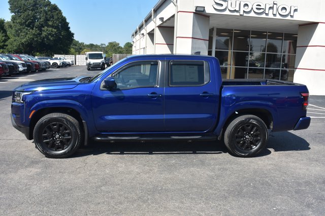 Used 2022 Nissan Frontier SV RWD image 9