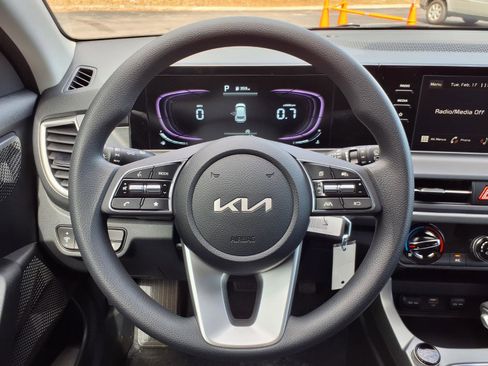 New 2026 Kia Seltos LX image 7