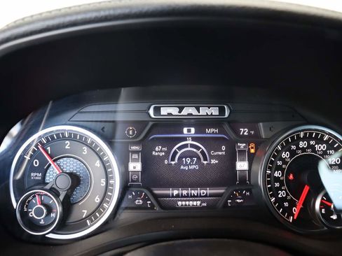 Used 2023 RAM 1500 Laramie AWD/4WD image 10