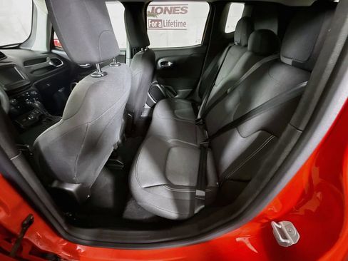 Used 2021 Jeep Renegade Sport AWD/4WD image 26