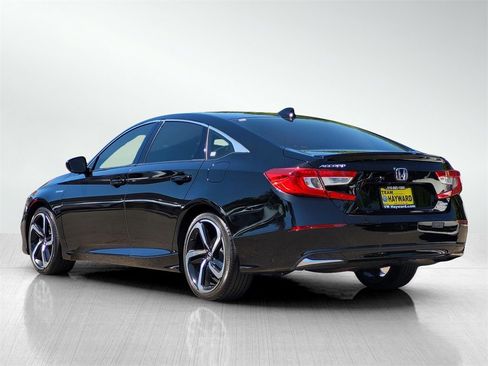 Used 2022 Honda Accord Sport image 6
