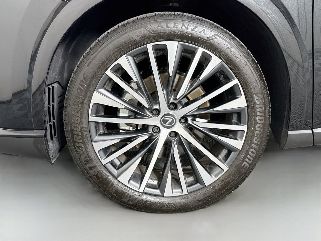 Used 2025 Lexus RX 350 Premium Plus w/ Accessory Package (Z1) FWD image 31