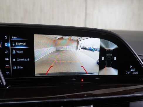 Used 2021 Cadillac Escalade Sport Platinum w/ LPO, ONYX Package image 19