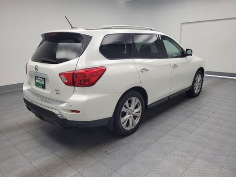 Used 2018 Nissan Pathfinder SL w/ SL Premium Package AWD/4WD image 9