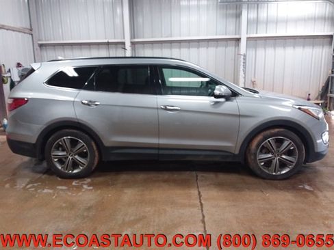 Used 2015 Hyundai Santa Fe GLS w/ Option Group 03 image 3