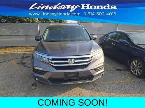 Used 2017 Honda Pilot Elite image 2