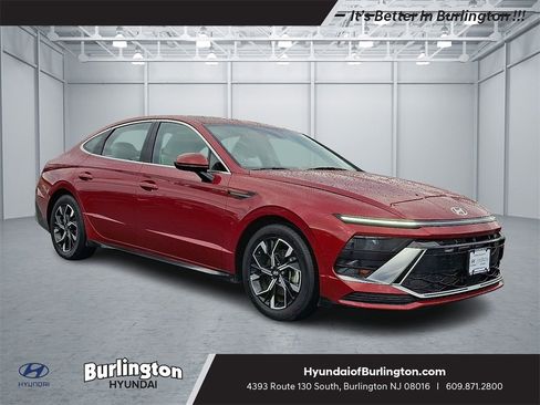 Certified 2024 Hyundai Sonata SEL image 1